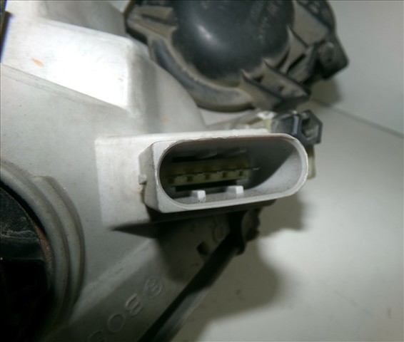 A1688200261 Faro derecho  comprar en Zaragoza