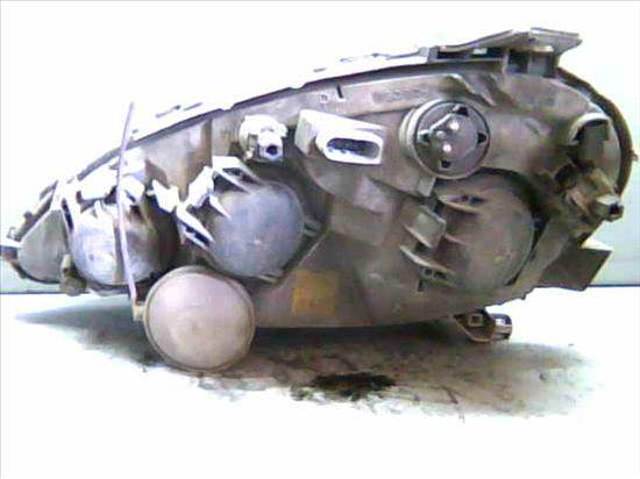 A1688200261 MERCEDES Faro derecho  en stock Gandía