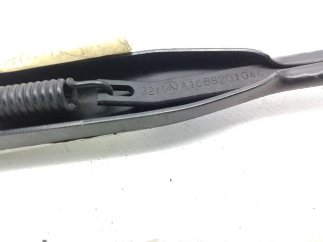 A1688201044 Brazo del limpiaparabrisas trasero  comprar en Reus