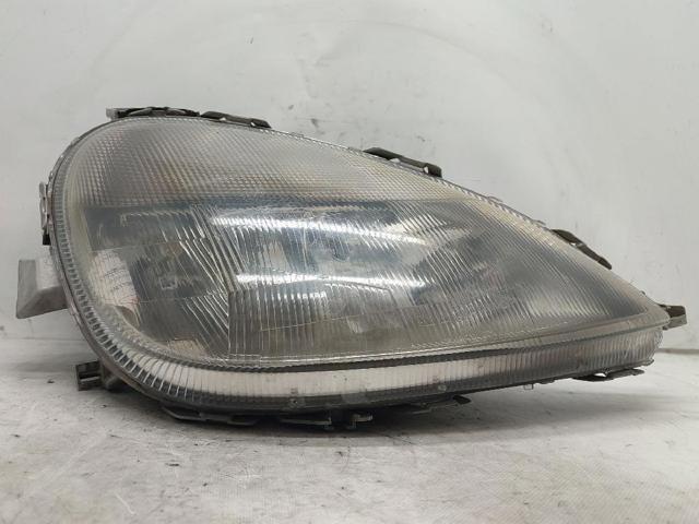 Faro delantero derecho Mercedes A  desde 68,24 €