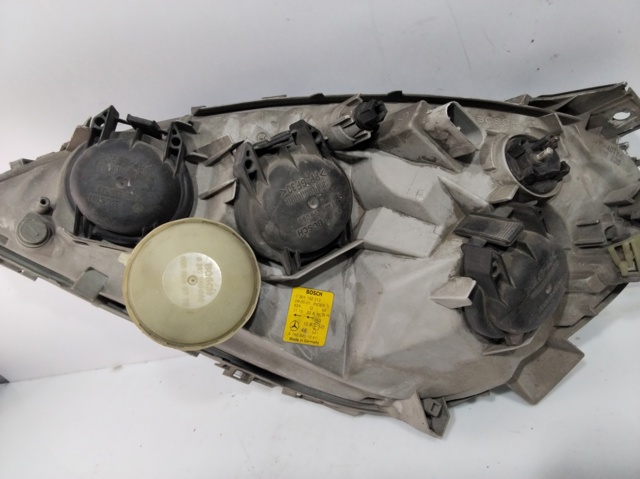 A1688201061 Faro derecho comprar Girona