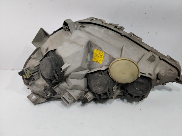 A1688201061 Faro derecho  comprar en Pontevedra