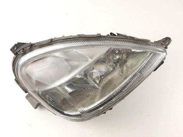 A1688201061 MERCEDES Faro derecho comprar Madrid
