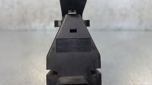 MERCEDES A1688201210 Boton de luz de emergencía  en stock Valencia