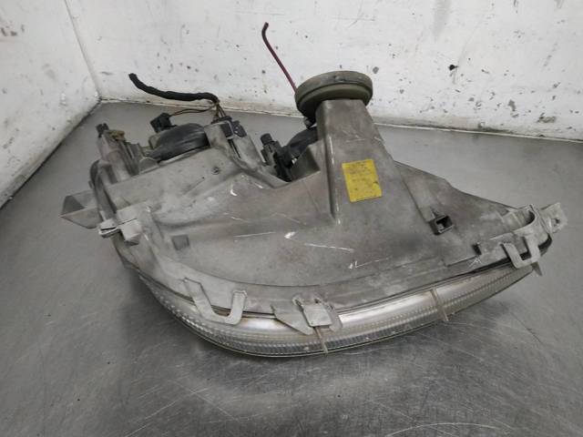 A1688201761 Faro izquierdo  comprar en Zaragoza