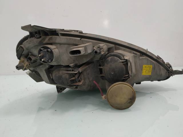 A1688201761 Faro izquierdo comprar Sevilla