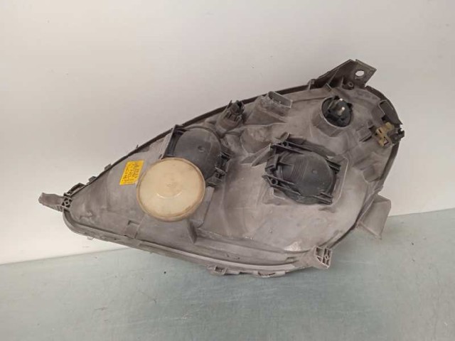 A1688201861 MERCEDES Faro derecho  en stock Huelva