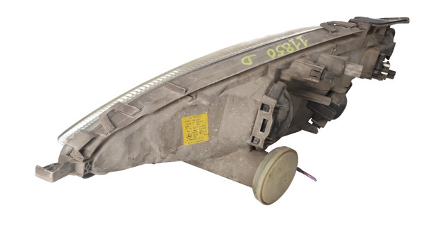 A1688201861 MERCEDES Faro derecho comprar Madrid