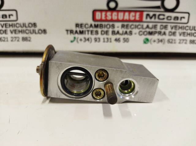 A1688300284 Válvula TRV del aire acondicionado  comprar en Reus