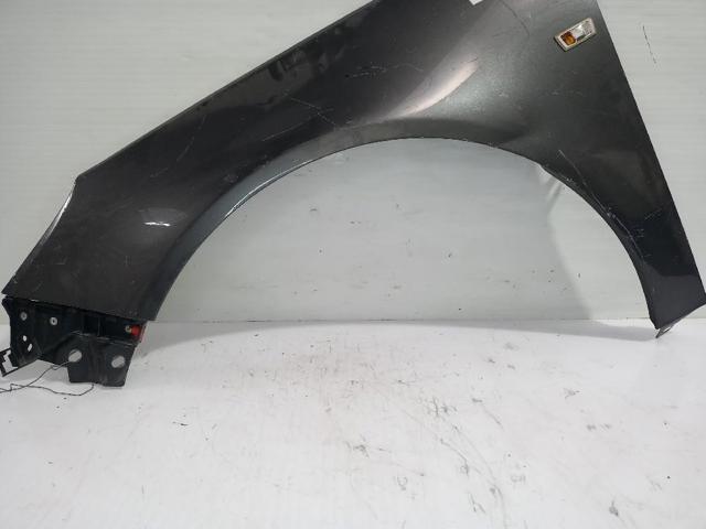 A1688800818 MERCEDES Aleta delantera derecha  disponible Vigo