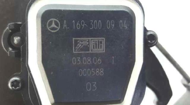A1693000304 Pedal del acelerador  en stock Sabadell