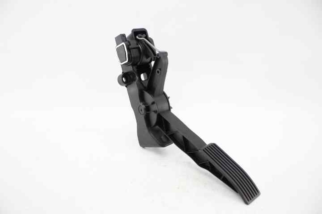 MERCEDES A1693000304 Pedal del acelerador  disponible Lugo