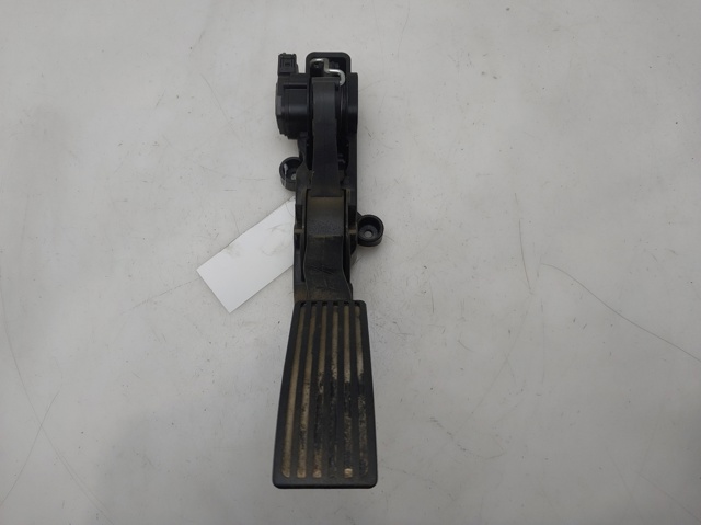 A1693000304 MERCEDES Pedal del acelerador  en stock Gandía