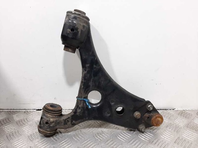 A1693300507 MERCEDES Brazo inferior izquierdo de la suspensión delantera comprar Madrid