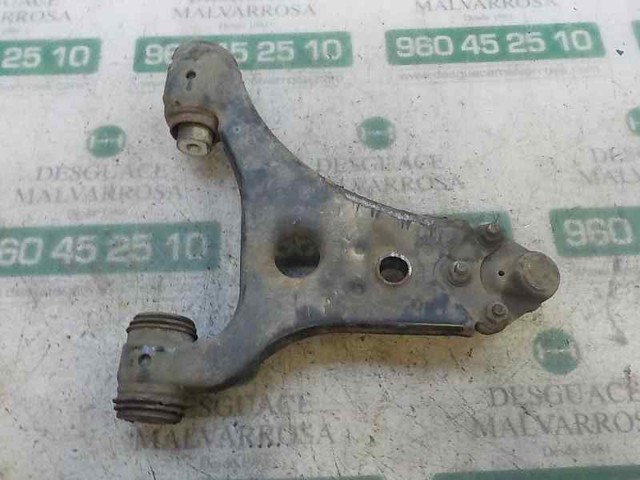 MERCEDES A1693300507 Brazo inferior izquierdo de la suspensión delantera  comprar en Albacete