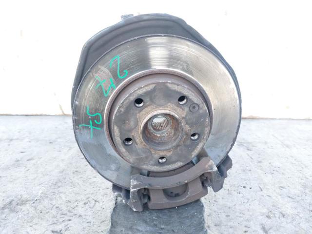 A1693300720 Mangueta delantera izquierda  comprar en Reus