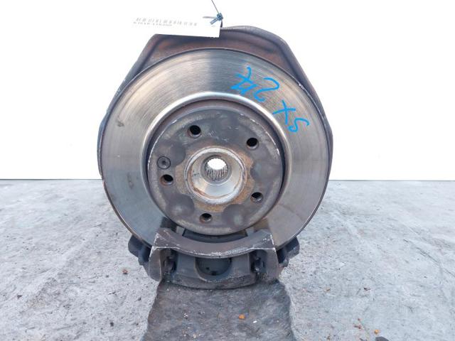 A1693300720 MERCEDES Mangueta delantera izquierda  en stock Huelva