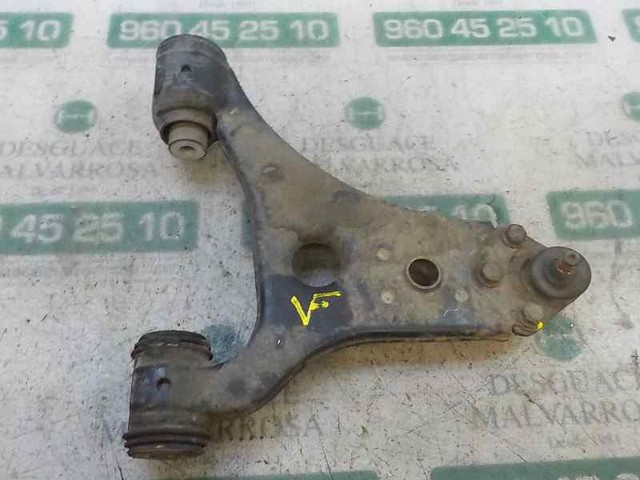 A1693301007 MERCEDES Brazo inferior derecho de la suspensión delantera  comprar en Oviedo