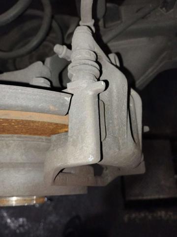 A1694201683 MERCEDES Pinza de freno delantera derecha comprar Alcalá