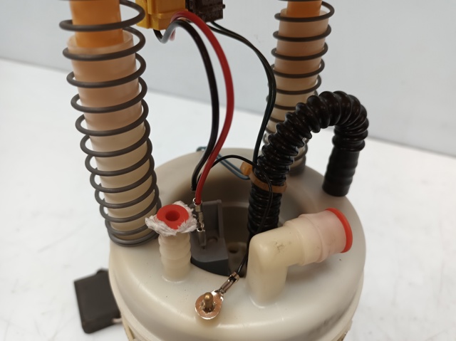 A1694700494 MERCEDES Módulo de bomba de combustible con sensor de nivel de combustible  disponible Ourense