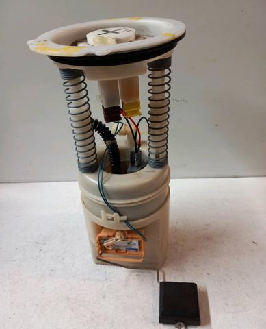 A1694700494 Bomba de gasolina  en stock Sabadell