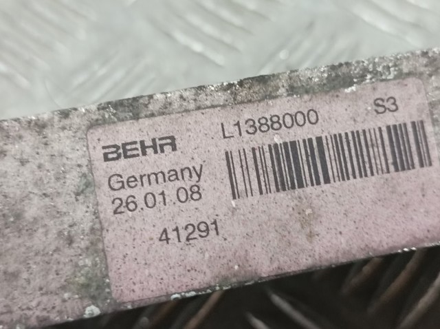 A1695000200 MERCEDES Radiador de refrigeración de la transmisión  en stock Córdoba