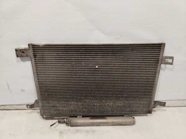 MERCEDES A1695000354 Condensador aire acondicionado  en stock Terrassa