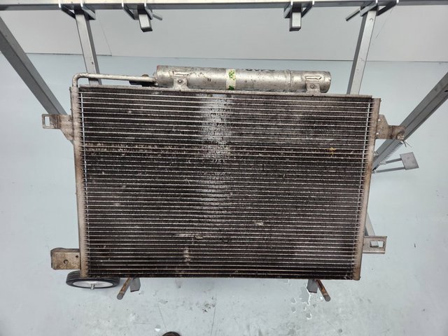 A1695000354 MERCEDES Condensador aire acondicionado  en stock Córdoba
