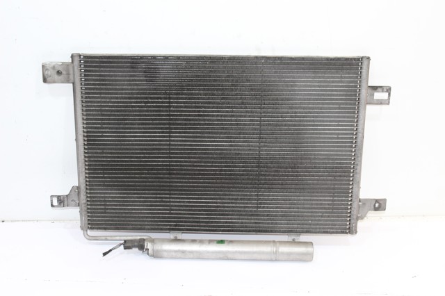 Condensador / radiador  aire acondicionado para mercedes clase b (w245) A1695000354