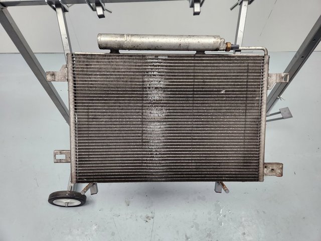 MERCEDES A1695000354 Condensador de aire acondicionado  disponible Valladolid