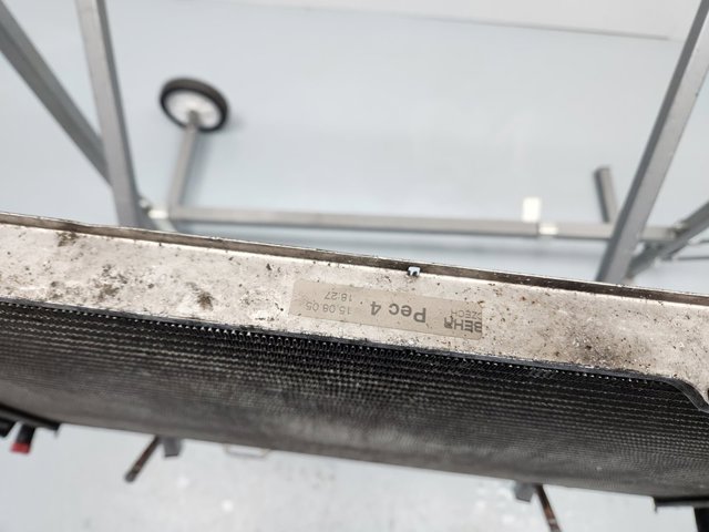 A1695000403 MERCEDES Radiador comprar Alcalá