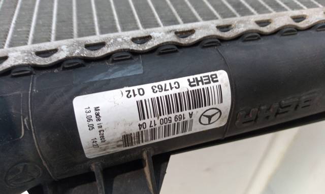 A1695000403 MERCEDES Radiador de refrigeración del motor  comprar en Oviedo