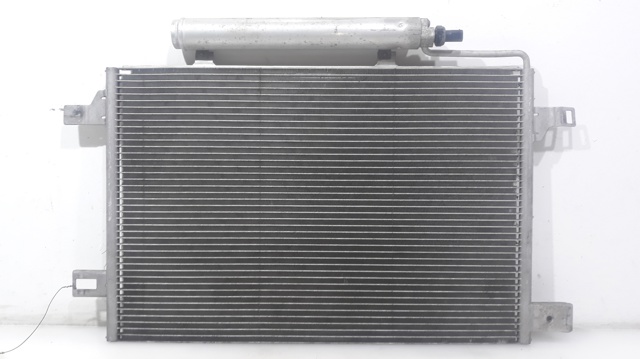 Condensador / radiador  aire acondicionado para mercedes clase a (w169) a 180 cdi  a-edition d 640940 A1695000754