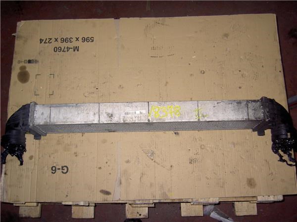 A1695000900 MERCEDES Intercooler  en stock Gandía