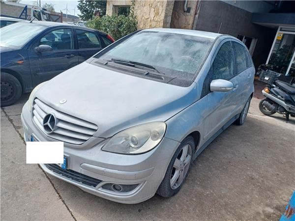 MERCEDES A1695001254 Condensador de aire acondicionado  comprar en Albacete