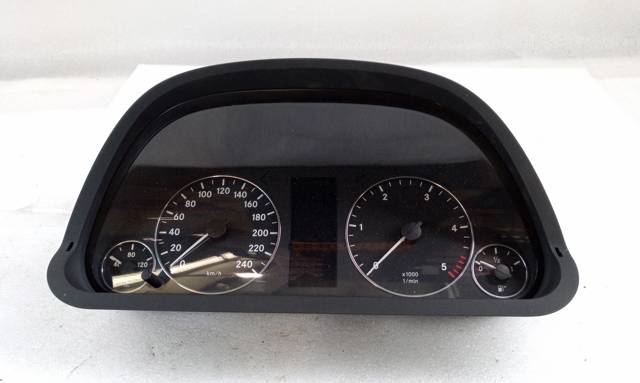A1695401847 Mercedes