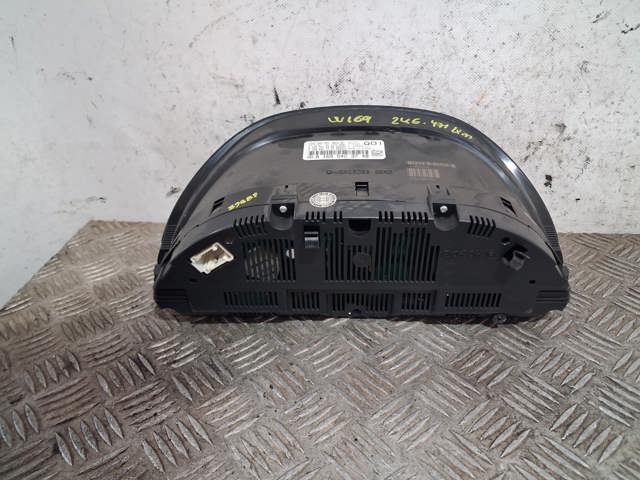 A1695403748 Mercedes