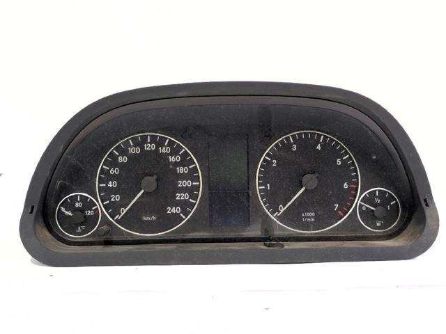 A1695408047 Mercedes