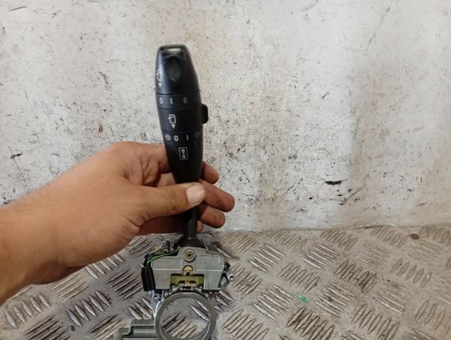 A1695450210 MERCEDES Conmutador izquierdo de la columna de dirección  comprar en Lleida