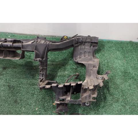 A1696200434 Panel de soporte del radiador y montaje de faros  comprar en Zaragoza