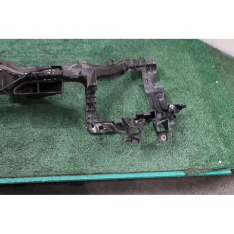 A1696200434 Panel de soporte del radiador y montaje de faros  comprar en Zaragoza