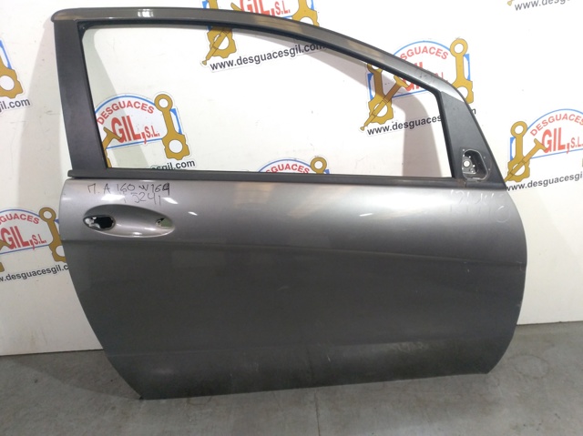 Puerta delantera derecha A1697202405 Mercedes