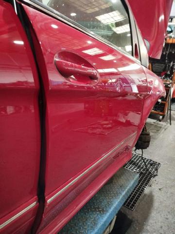 A1697202605 MERCEDES Puerta delantera derecha  en stock Córdoba