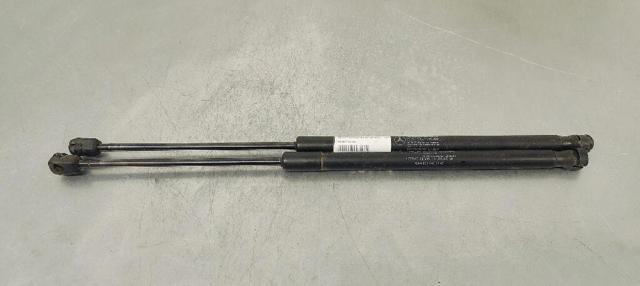 A1697400045 Amortiguador maletero  en stock Granada