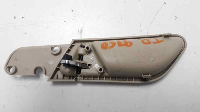A1697601061 Manija interior derecha delantera/trasera de puerta comprar Sevilla