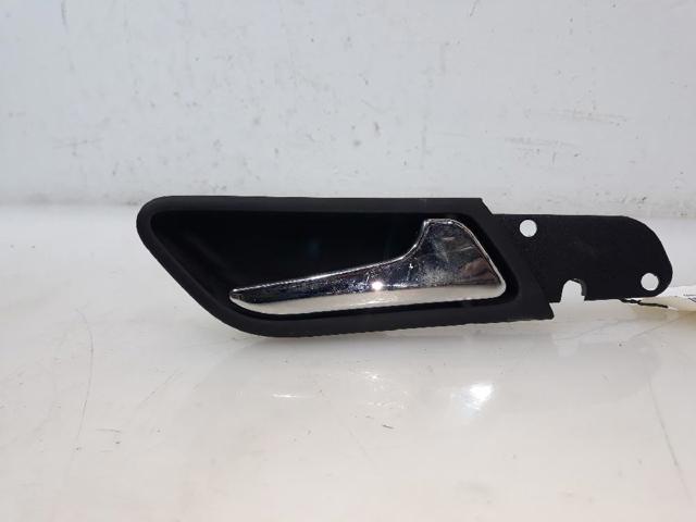 MERCEDES A1697601061 Manija interior derecha delantera/trasera de puerta  en stock Salamanca