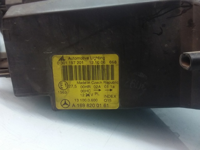 A1698200161 Faro izquierdo  disponible Burgos