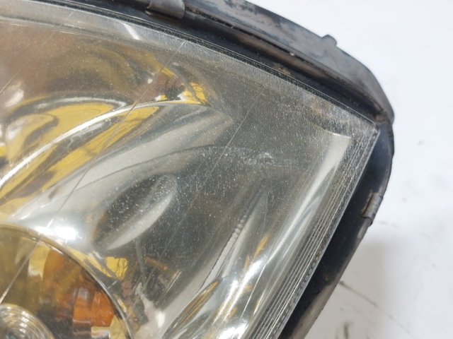 A1698200161 Faro izquierdo  en stock Granada