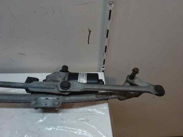 A1698200300 MERCEDES Varilla de limpiaparabrisas comprar Madrid