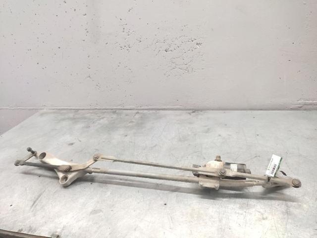 A1698200300 MERCEDES Varilla de limpiaparabrisas  en stock Huelva